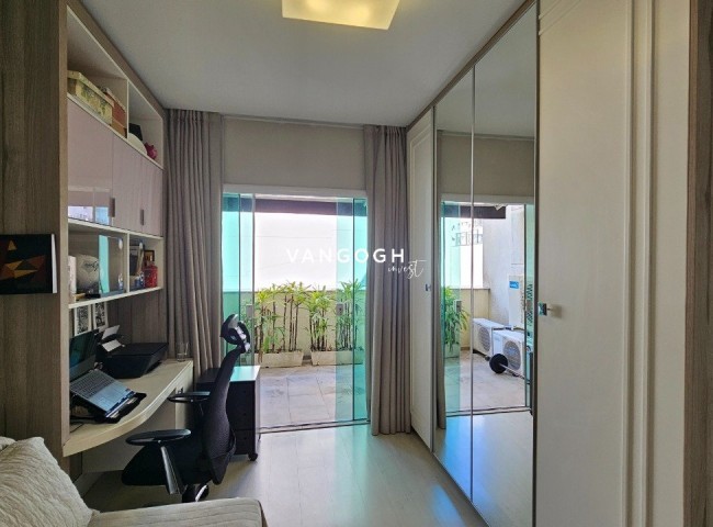 Apartamento 3 dormitórios Chateau de Versalles, Centro - Balneário Camboriú