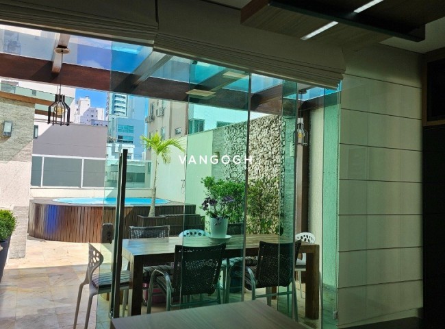 Apartamento 3 dormitórios Chateau de Versalles, Centro - Balneário Camboriú