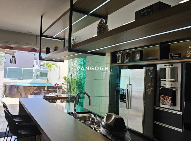 Apartamento 3 dormitórios Chateau de Versalles, Centro - Balneário Camboriú