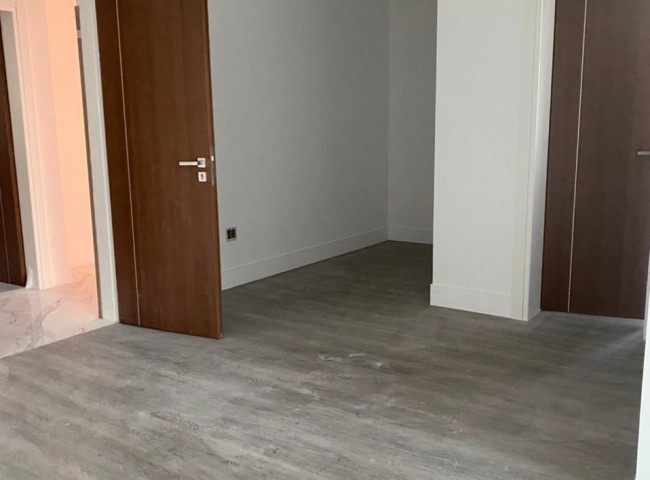 Apartamento 4 dormitórios Marina Beach Towers