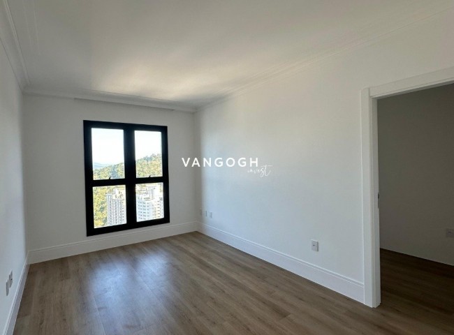 Apartamento 4 dormitórios Edifício St. Clair, Centro - ITAPEMA