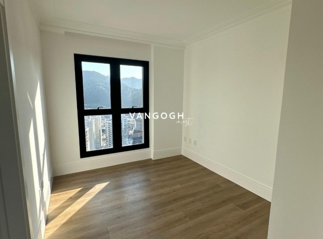 Apartamento 4 dormitórios Edifício St. Clair, Centro - ITAPEMA