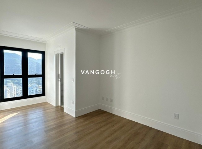 Apartamento 4 dormitórios Edifício St. Clair, Centro - ITAPEMA