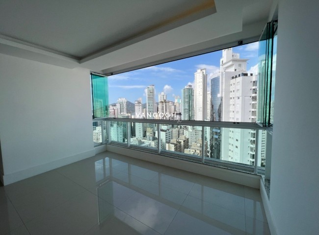 Apartamento 3 dormitórios San Carlo Residence, Centro - Balneário Camboriú