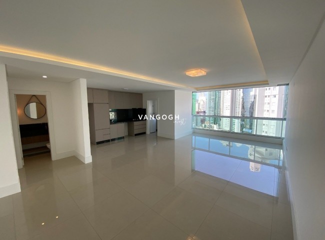 Apartamento 3 dormitórios San Carlo Residence, Centro - Balneário Camboriú