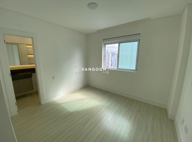 Apartamento 3 dormitórios San Carlo Residence, Centro - Balneário Camboriú