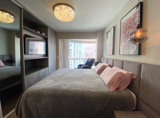 Apartamento 3 dormitórios Residencial Number One, Centro - Balneário Camboriú