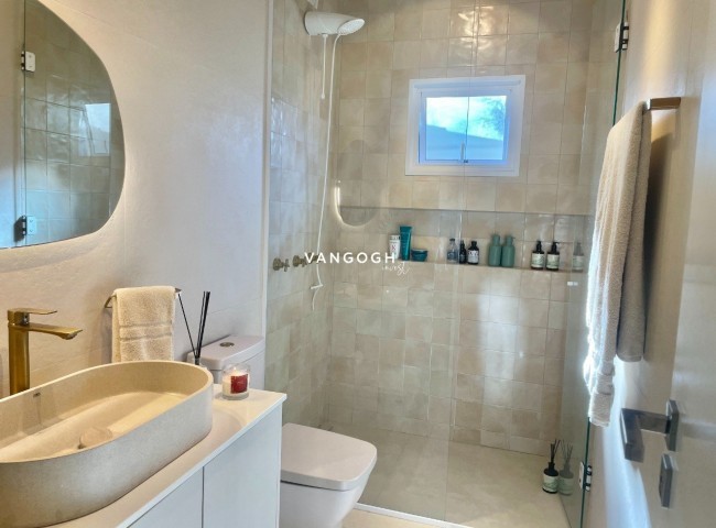 Casa 4 dormitórios Casa Terrea, Centro - Balneário Camboriú