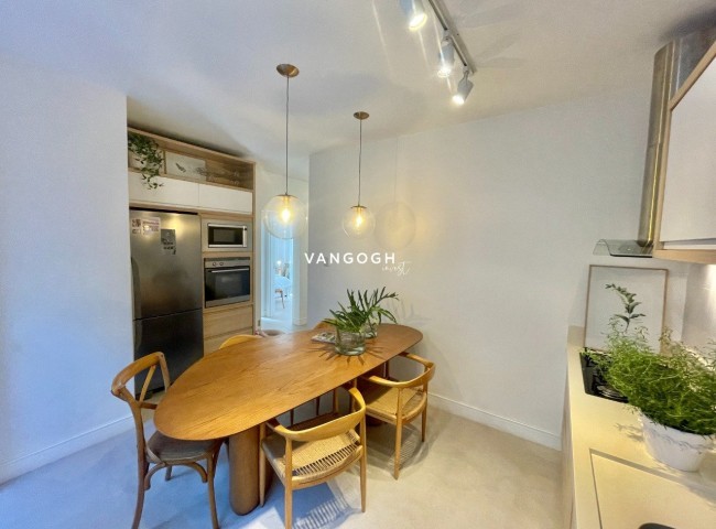 Casa 4 dormitórios Casa Terrea, Centro - Balneário Camboriú