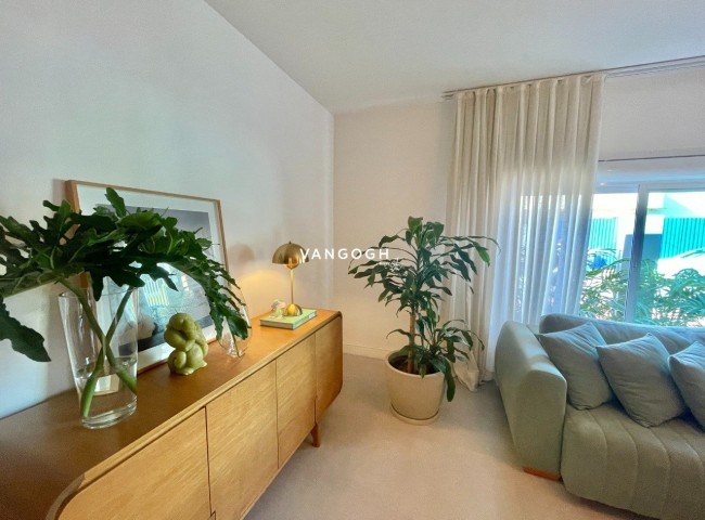 Casa 4 dormitórios Casa Terrea, Centro - Balneário Camboriú