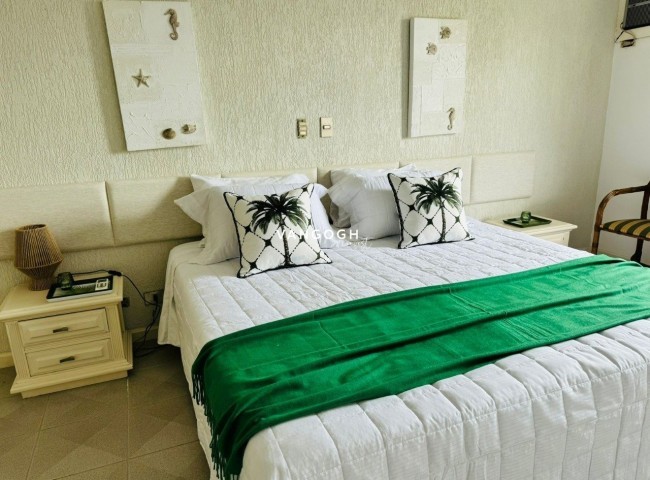 Casa em Condomínio 6 dormitórios Condomínio Jardim Acapulco, Guarujá - São Paulo