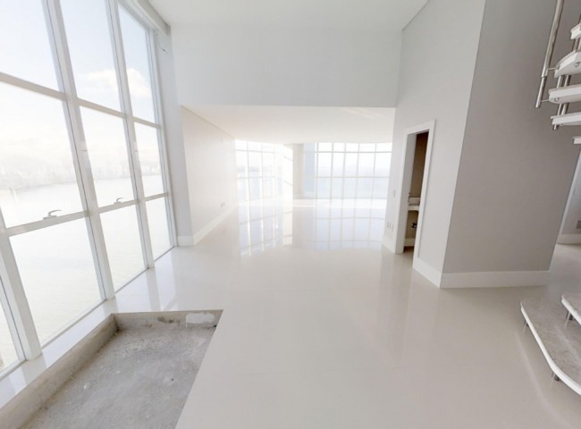 Cobertura 6 dormitórios Ibiza Towers, Frente Mar - Balneário Camboriú