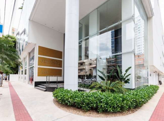 Apartamento 3 dormitórios Portinax Residence, Centro - Balneário Camboriú