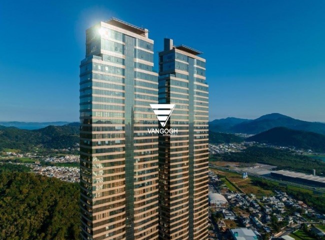 Apartamento 7 dormitórios Yachthouse, Quadra Mar - Balneário Camboriú