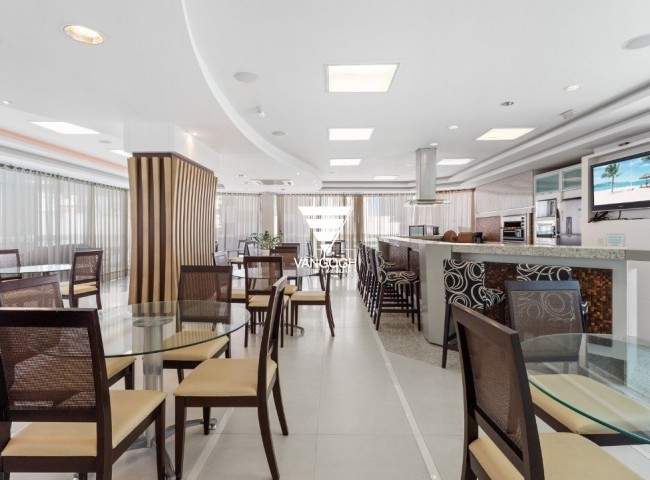 Apartamento 3 dormitórios Villa Florence, Centro - Balneário Camboriú