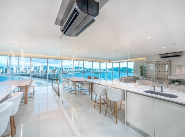Apartamento 4 dormitórios Sky Tower, Centro - Balneário Camboriú