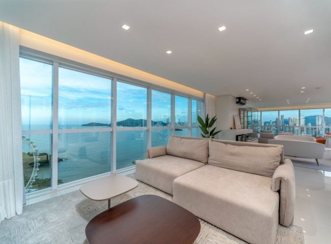 Apartamento 4 dormitórios Sky Tower, Centro - Balneário Camboriú