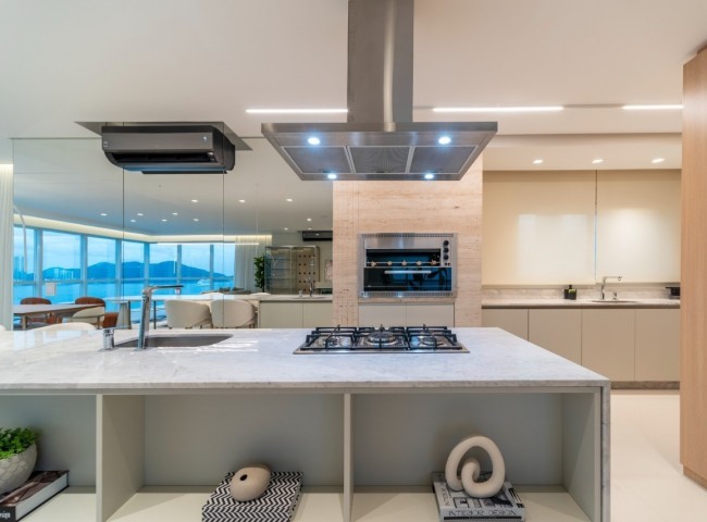 Apartamento 4 dormitórios Sky Tower, Centro - Balneário Camboriú