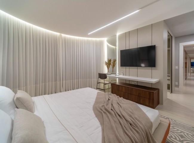 Apartamento 4 dormitórios Sky Tower, Centro - Balneário Camboriú