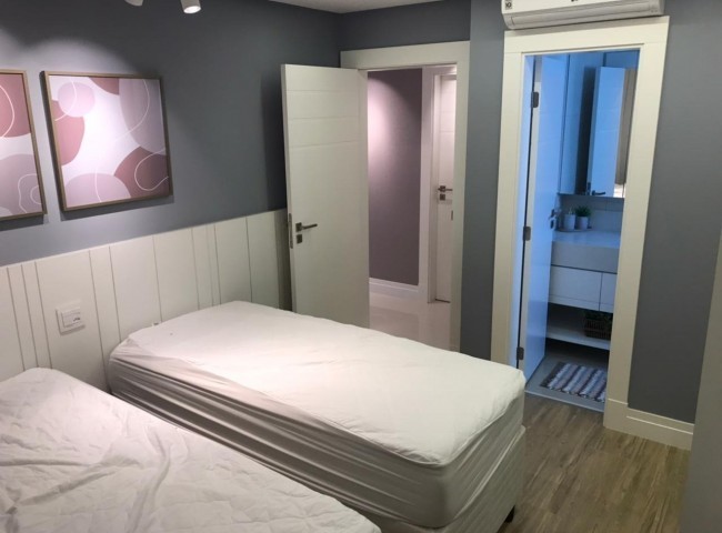 Apartamento 3 dormitórios Phoenix Tower, Centro - Balneário Camboriú