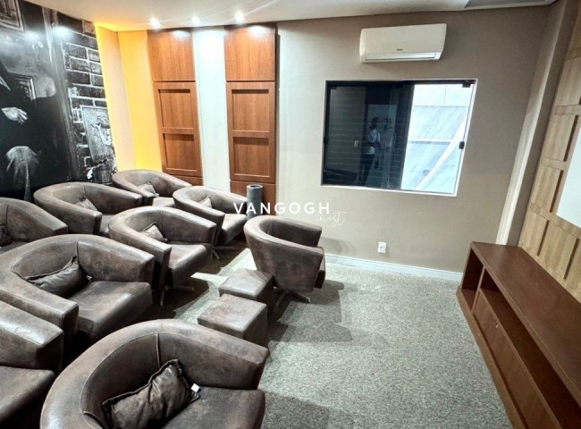 Apartamento 4 dormitórios Maria Luiza, Frente Mar - Balneário Camboriú