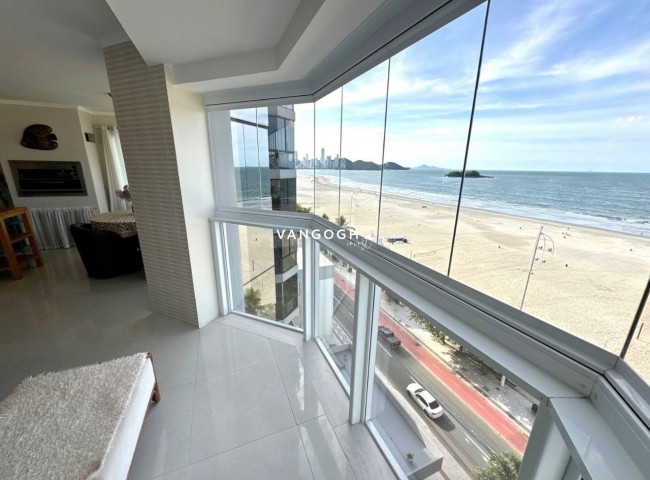Apartamento 4 dormitórios Maria Luiza, Frente Mar - Balneário Camboriú