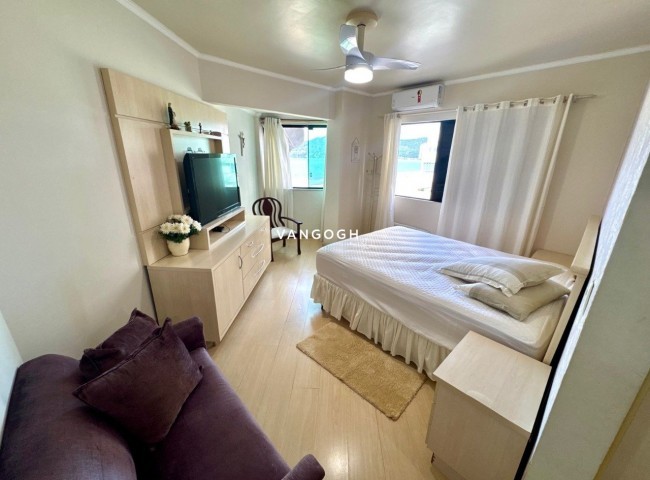 Apartamento 4 dormitórios Maria Luiza, Frente Mar - Balneário Camboriú