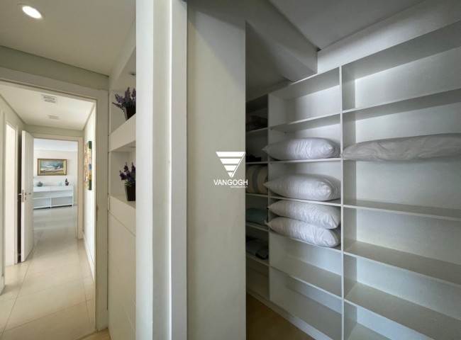 Cobertura 3 dormitórios Boulevard, Centro - BOMBINHAS