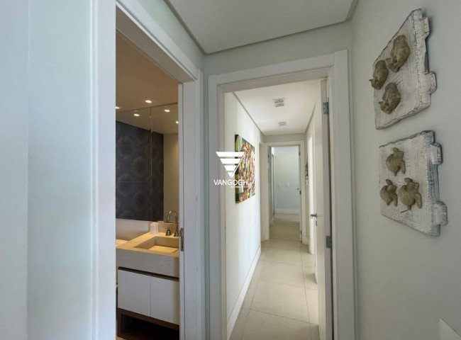 Cobertura 3 dormitórios Boulevard, Centro - BOMBINHAS