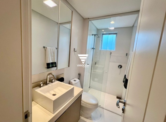 Apartamento 4 dormitórios Four Seasons Residence, Quadra Mar - Balneário Camboriú