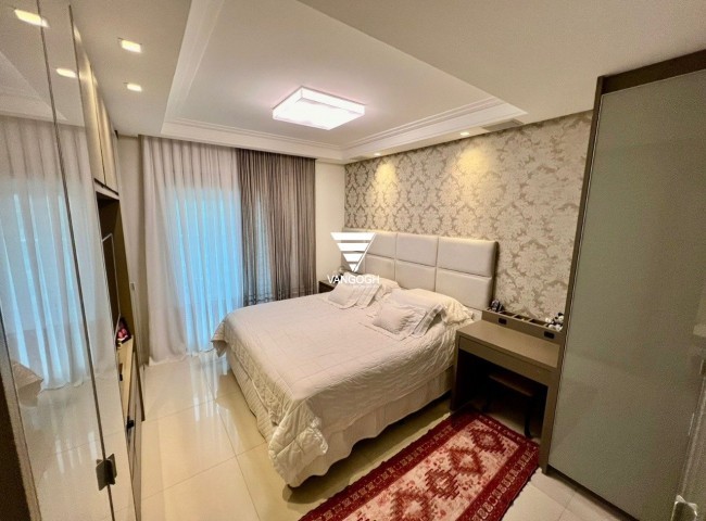 Apartamento 4 dormitórios Four Seasons Residence, Quadra Mar - Balneário Camboriú