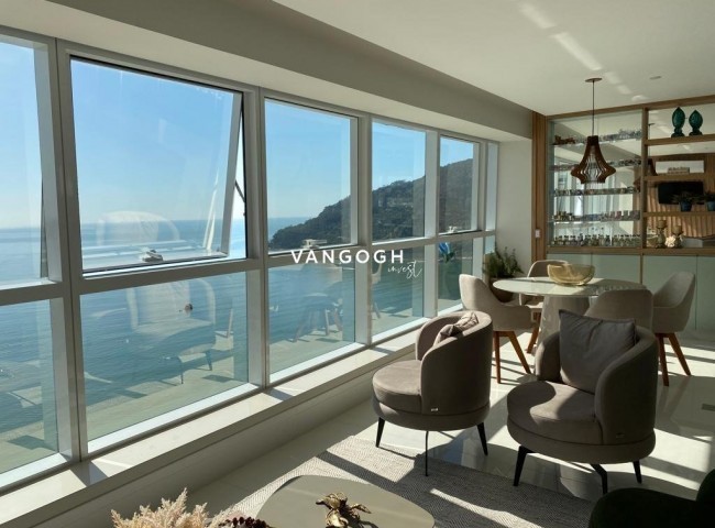 Apartamento 4 dormitórios Epic Tower, Frente Mar - Balneário Camboriú