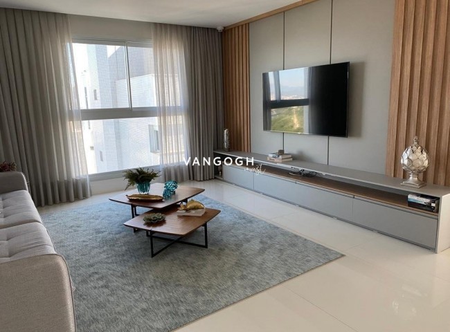 Apartamento 4 dormitórios Epic Tower, Frente Mar - Balneário Camboriú