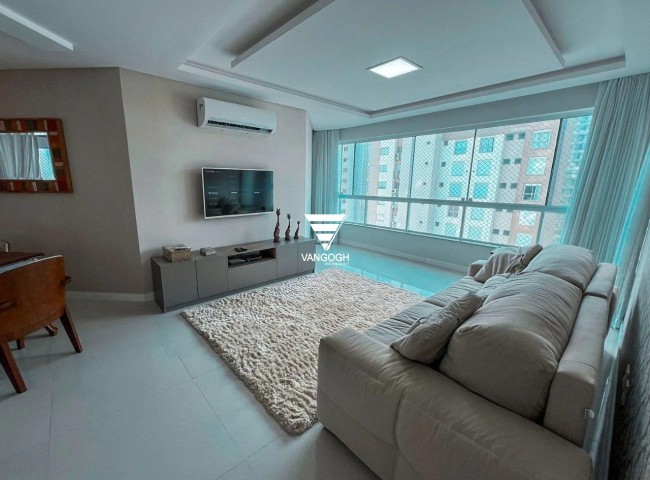 Apartamento 4 dormitórios Summer Breeze, Quadra Mar - Balneário Camboriú