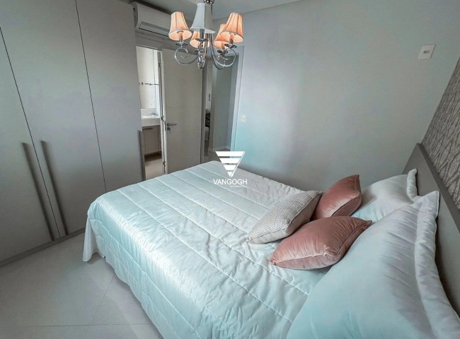 Apartamento 4 dormitórios Summer Breeze, Quadra Mar - Balneário Camboriú