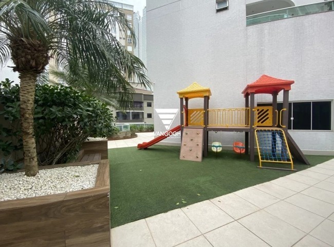 Apartamento 4 dormitórios Summer Breeze, Quadra Mar - Balneário Camboriú