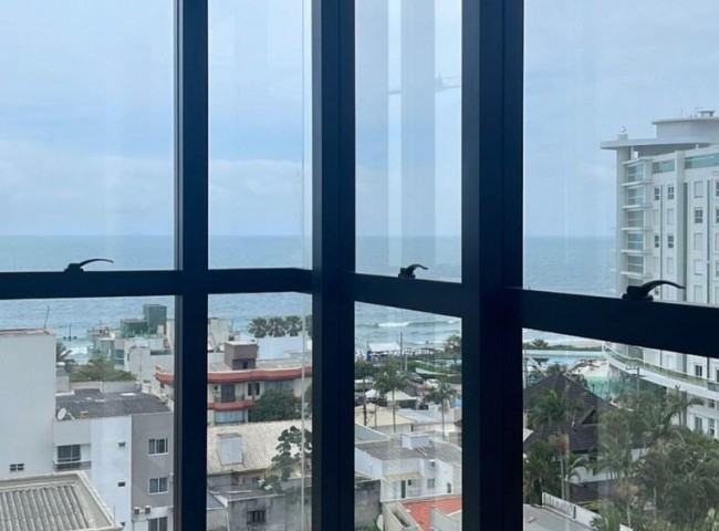 Apartamento 4 dormitórios Brava Palace Residence