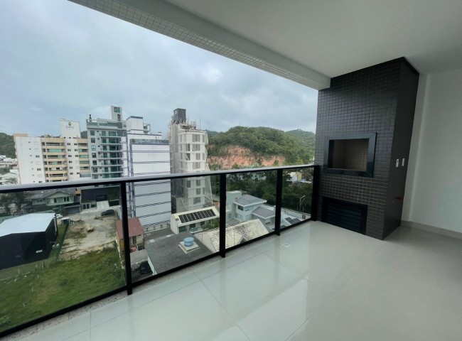 Apartamento 4 dormitórios Brava Palace Residence