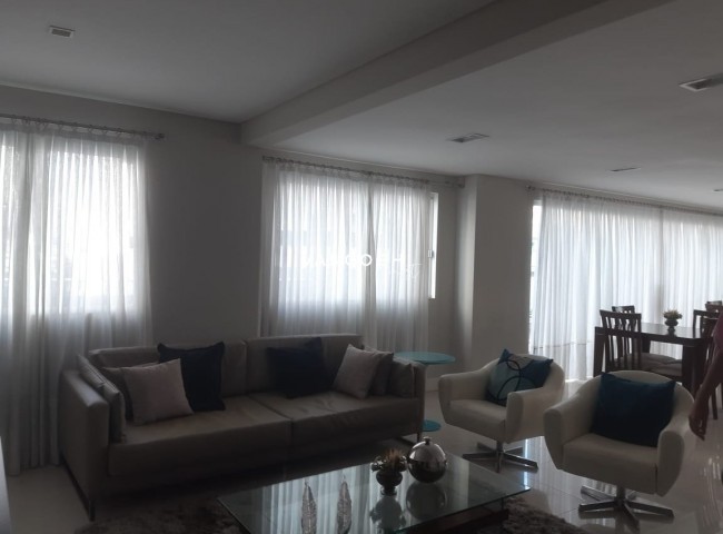 Apartamento 3 dormitórios Torre de Malaga, Pioneiros - Balneário Camboriú