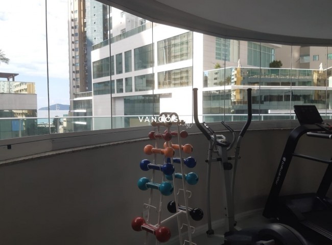 Apartamento 3 dormitórios Torre de Malaga, Pioneiros - Balneário Camboriú