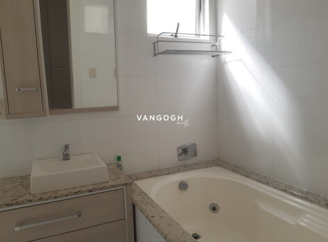 Apartamento 3 dormitórios Torre de Malaga, Pioneiros - Balneário Camboriú