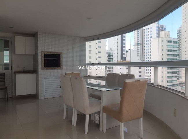 Apartamento 3 dormitórios Torre de Malaga, Pioneiros - Balneário Camboriú