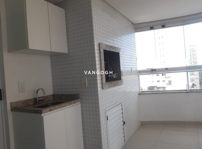 Apartamento 3 dormitórios Torre de Malaga, Pioneiros - Balneário Camboriú