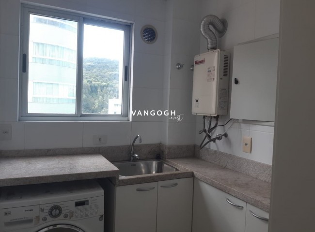 Apartamento 3 dormitórios Torre de Malaga, Pioneiros - Balneário Camboriú
