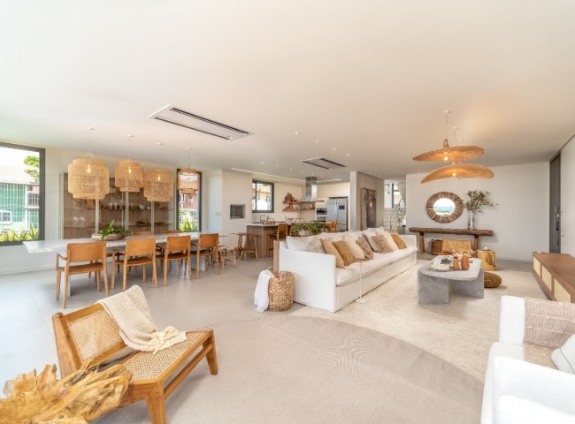 Casa 4 dormitórios Casa Estaleiro