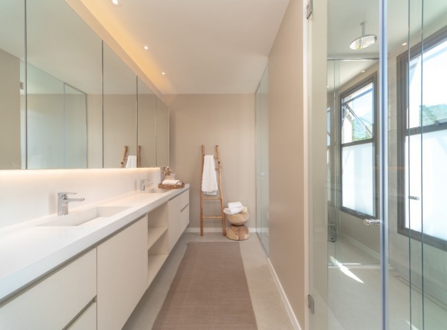 Casa 4 dormitórios Casa Estaleiro