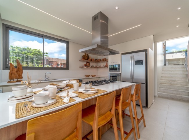 Casa 4 dormitórios Casa Estaleiro