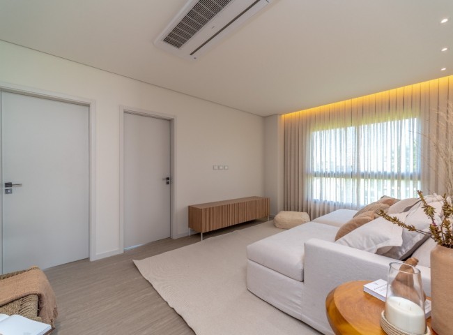 Casa 4 dormitórios Casa Estaleiro