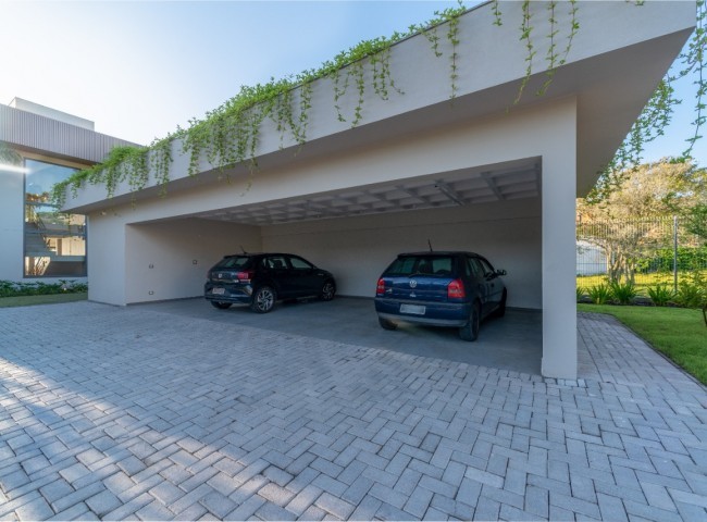 Casa 4 dormitórios Casa Estaleiro