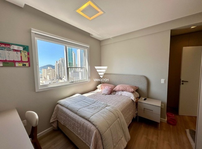 Cobertura 4 dormitórios Farol Ilha da Paz, Centro - Balneário Camboriú